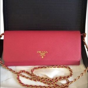 Prada Saffiano wallet on a chain, pink(peonia)